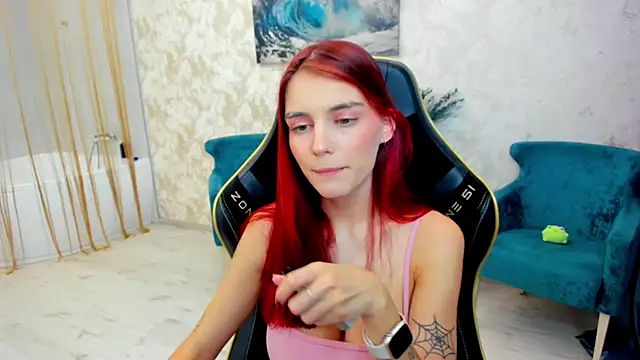 XXX chat uživo modela RedLipse