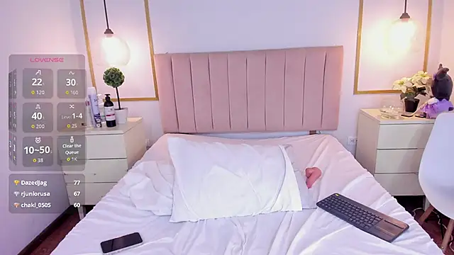 Kiri_Black_ Live XXX-Chat