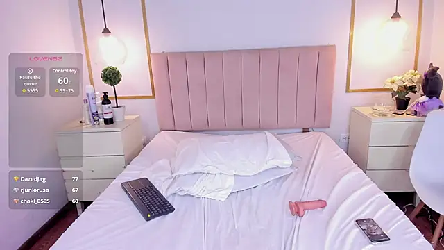 Kiri_Black_'s Live XXX Chat