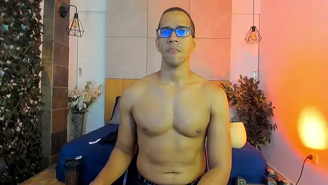 Chat XXX Live JacobDraven