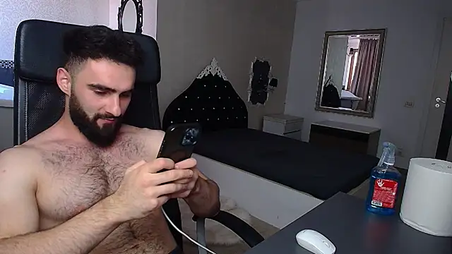 MicahLane – webcam-show