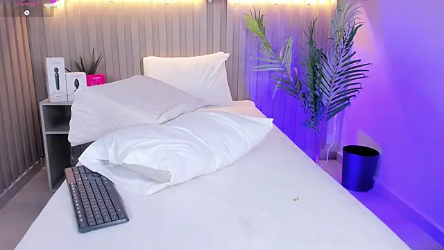 Zafiro11_'s Live XXX Chat