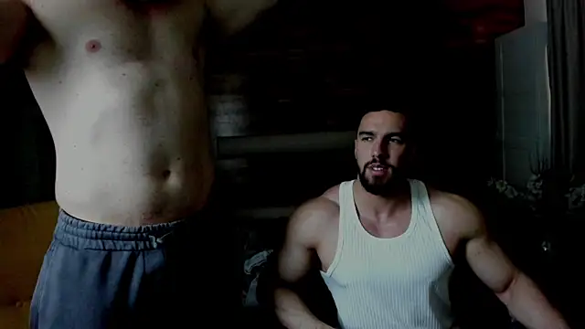 Chat XXX en directo de IvanHydee