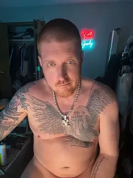 CloudyKingG's Live XXX Chat