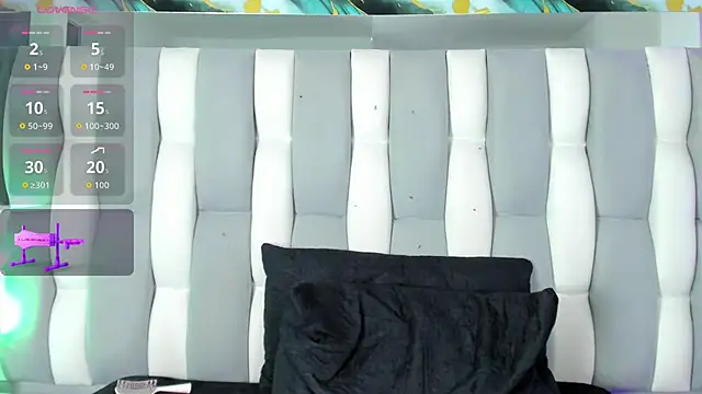 Chat XXX en directo de IsaDiiaz