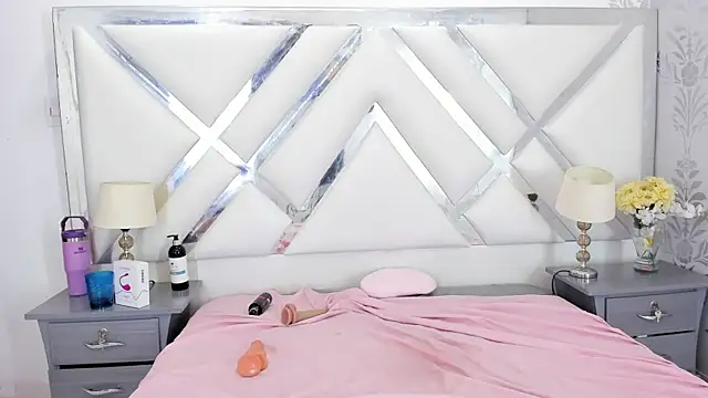 yaragarcia's Live XXX Chat