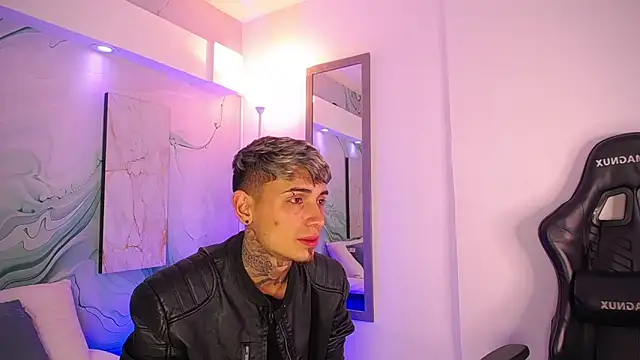 Max_Hader_'s Live XXX Chat