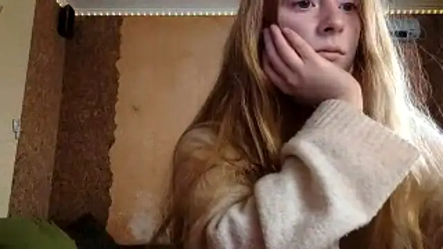 KateVibe_01's Webcam Show