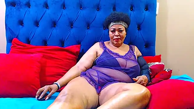 ebonycandy10's Live XXX Chat