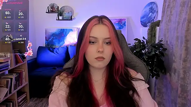 دردشة CoraMiel الجنسية المباشرة