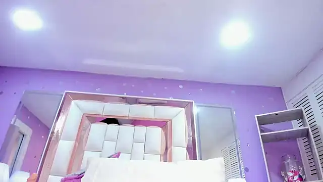 Chat XXX en directo de scarlette_15_