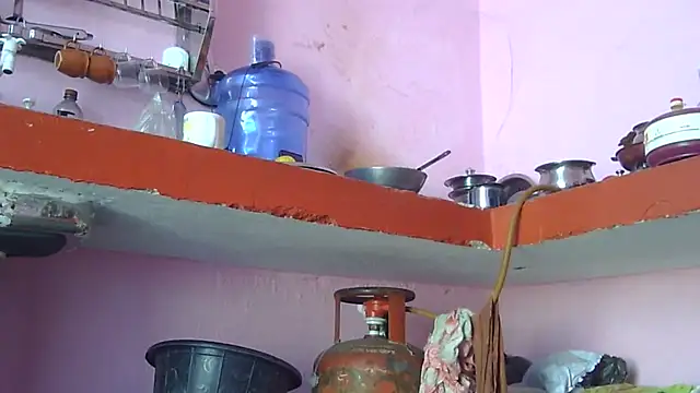 Pooja-suman's Live XXX Chat