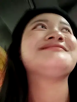 Pertunjukan Kamera Web CCAV217