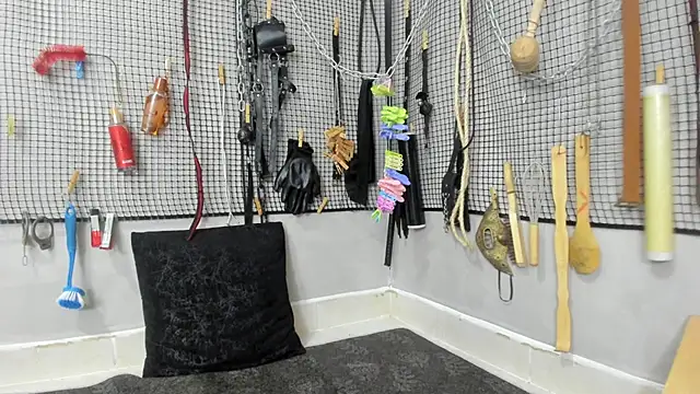 BDSM_MEDUZA Obrolan Langsung XXX