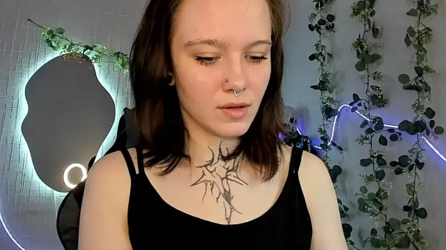 Chatroom XXX en direct de Elastikisss