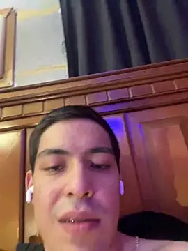 TuPapiChulo2026 Show in webcam