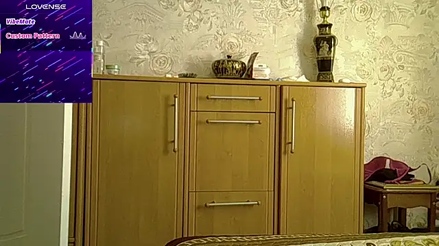 دردشة CurvyWild_Lady30 الجنسية المباشرة