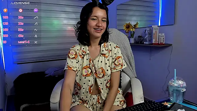 Chatroom XXX en direct de Clawdeen_Hot