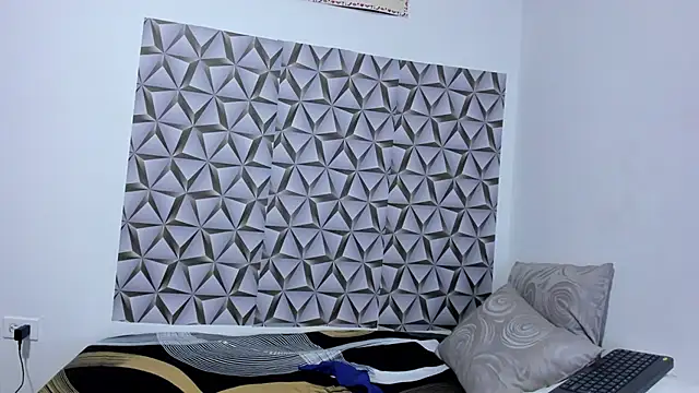 Онлайн чат XXX Benjamin_lich