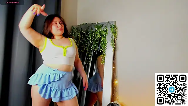 Chatroom XXX en direct de Maya_Raay