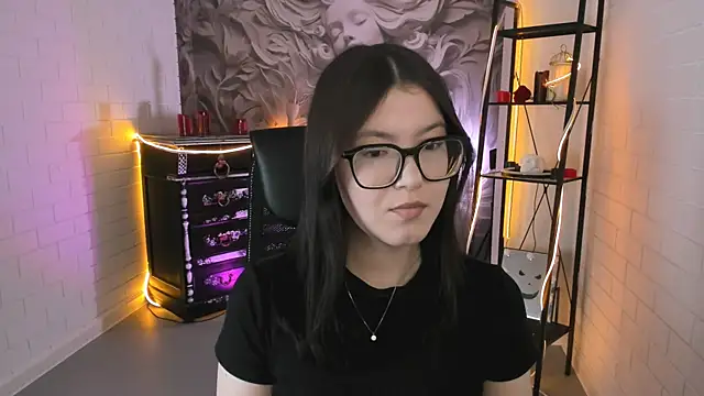 دردشة JennyGibson الجنسية المباشرة