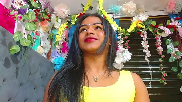 Karly_coffen Webbikameraesitys