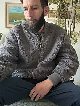 Michel_huge – Naživo XXX chat