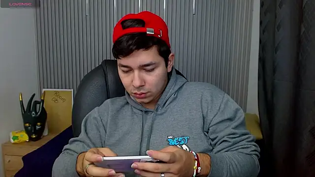 دردشة Julian_Smith21 الجنسية المباشرة