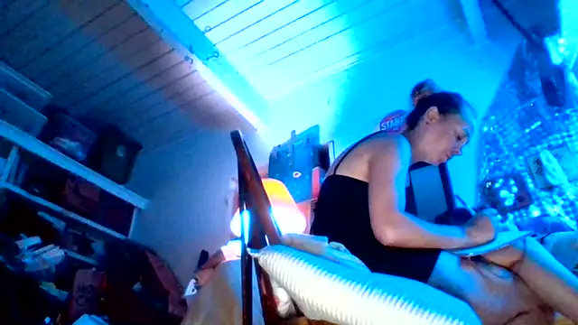 Ambionce: онлайн-секс-чат