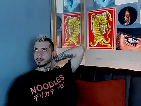 دردشة Murdockk الجنسية المباشرة