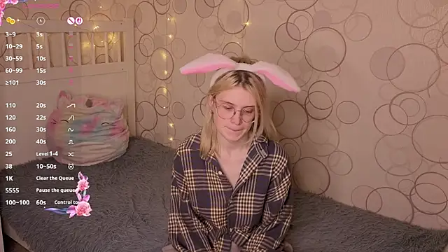 CarleySuski Live XXX-Chat