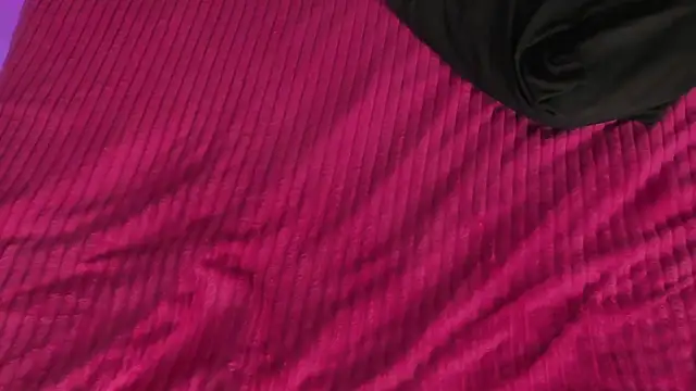 MiaKay1 Live XXX-chat