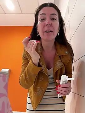 eveangelll Chat XXX in diretta