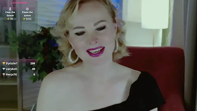 Sandra_Kind Chat XXX in diretta