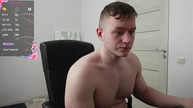 XXX chat uživo modela Richard_Dullas