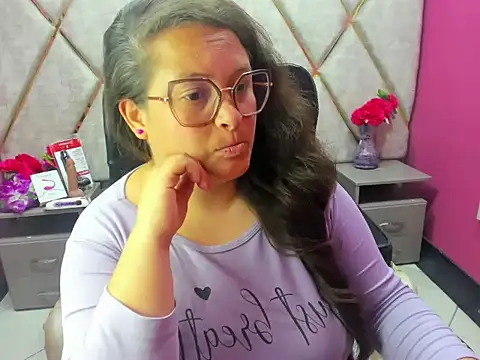 Sarah_Boobs_'s Live XXX Chat