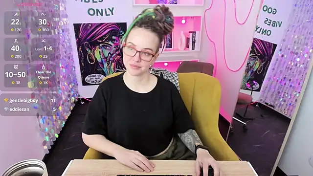 Chat XXX ao vivo de LisaFoxy_y