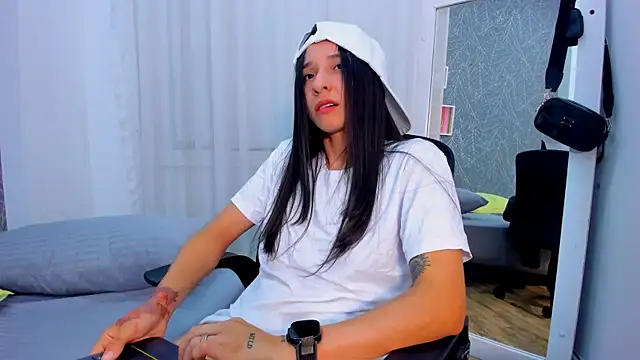 ViictoriiaSaenz's Live XXX Chat