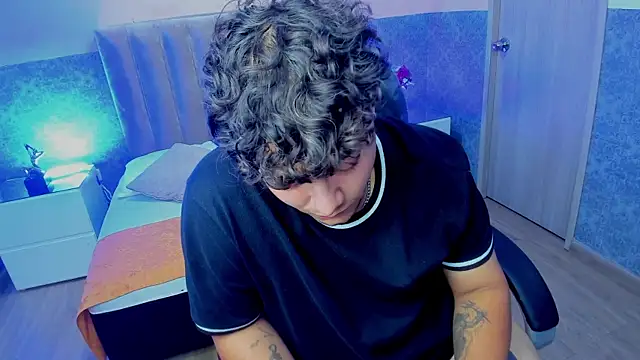 DAMON_SALVATTORE Webcam Show