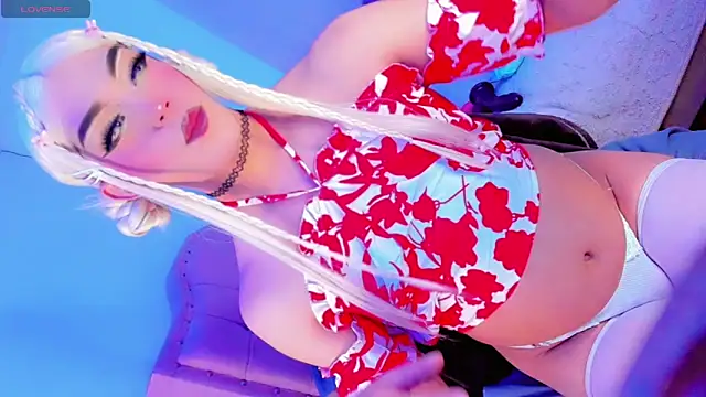 Show modela Shiaki_04 na web-kameri