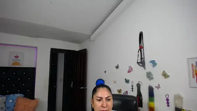 mature_bigboobs10's Live XXX Chat