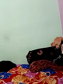 18_year_old_girl: онлайн-секс-чат