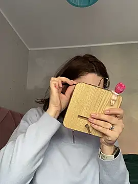 Ms-Lust1- Live XXX-chat