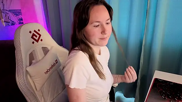 SindieStorm 라이브 XXX 채팅