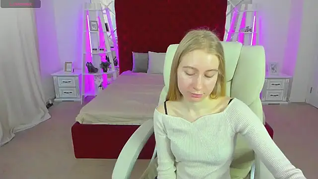 Živý XXX chat Alina_Blonde