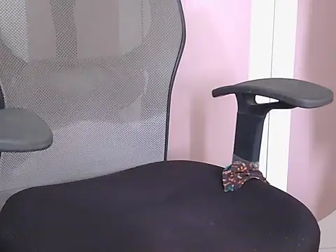 Nairforyoual – Kamerová šou