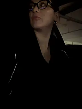 HotXMom_のライブXXXチャット