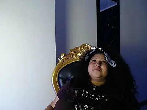 Živý XXX chat Ayliinn_