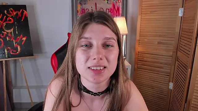 katymeaw Adlı Modelin Canlı XXX Sohbeti