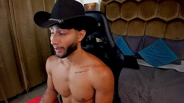 Webkamerová show Emmet_CollinsJS